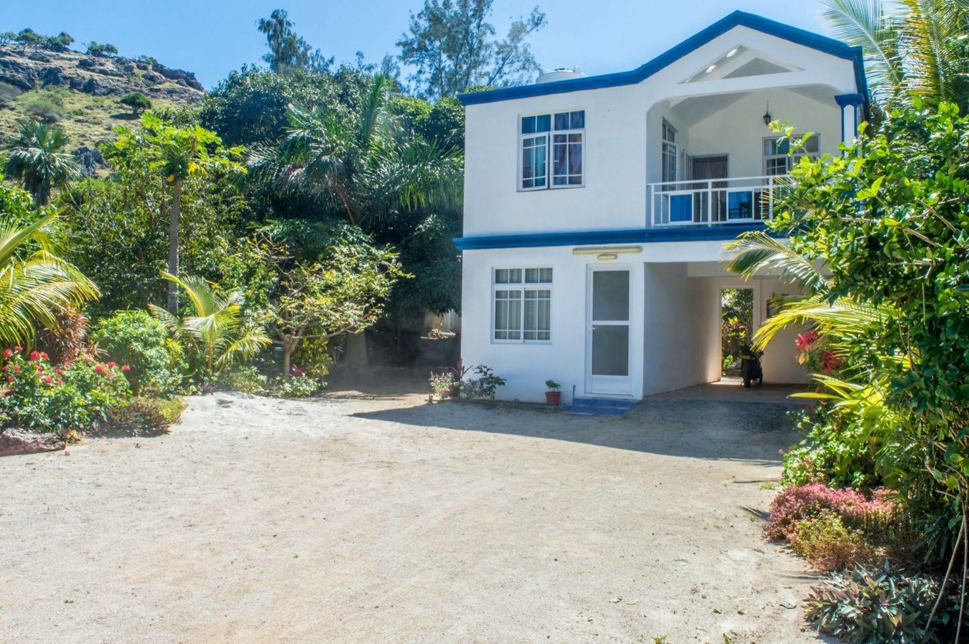 La Villa Allamanda Gravier Экстерьер фото